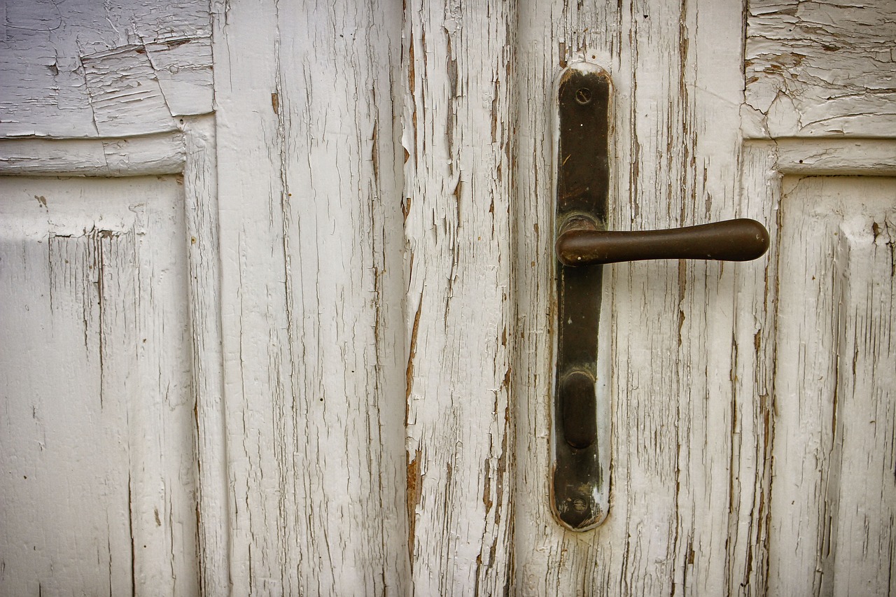 现代建筑不可或缺的绿色材料，防火保温岩棉