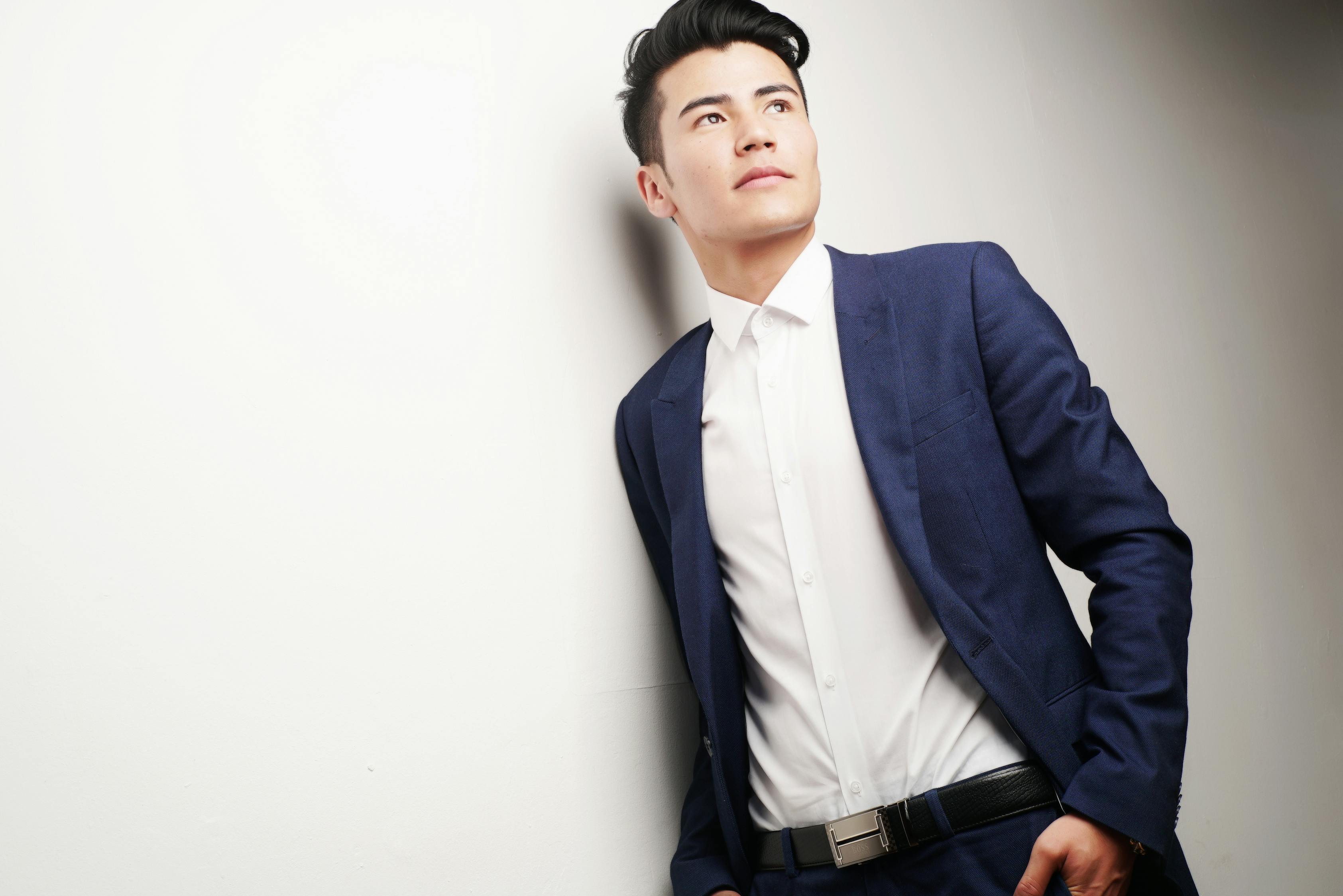 王源身高成长记，青春偶像的身高变化与成长之路