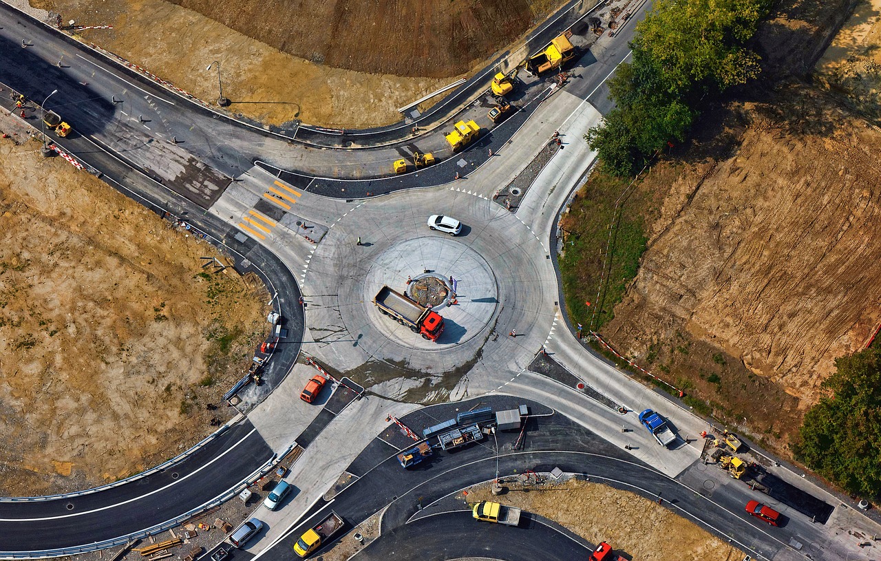 灵山现代化公路规划，打造交通网络新篇章，助力区域经济发展
