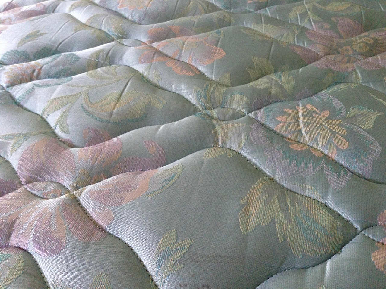 硅藻泥背景图，美化家居的新潮流选择